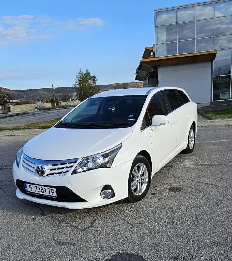 Toyota Avensis - 5300 € / 10365.90 лв. - 48486913 1 | Car24.bg Toyota Avensis - 5300 € / 10365.90 лв. - 48486913 1