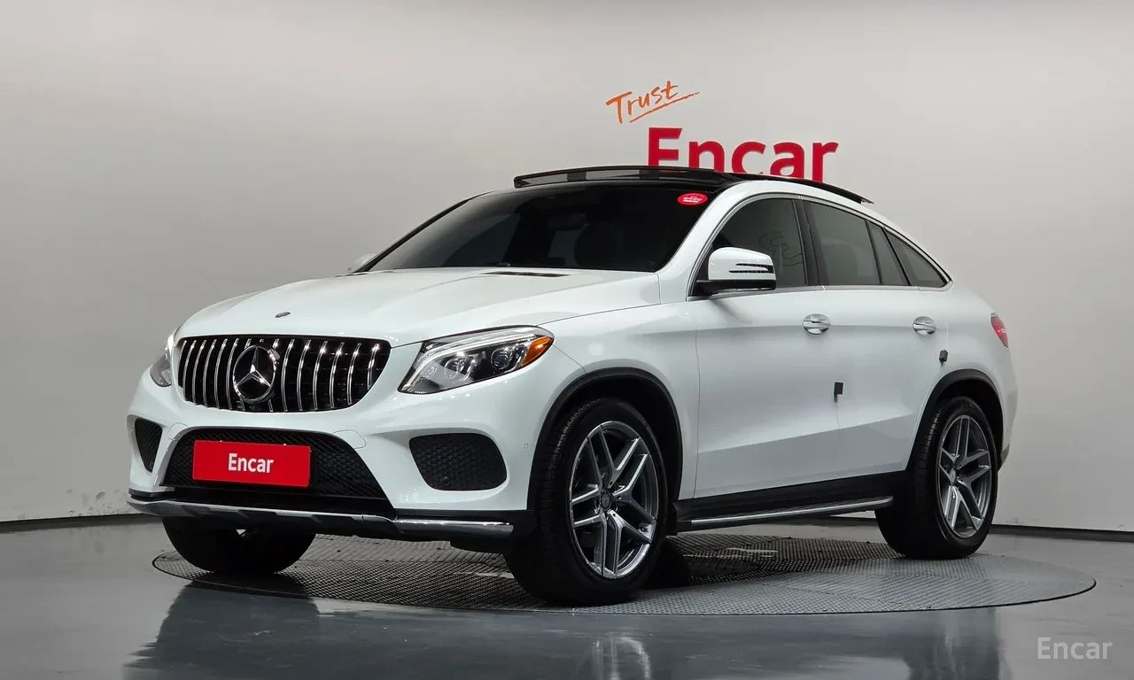 Mercedes-Benz GLE 350 4MATIC* ПОДГРЕВ* ПАНО* КАМЕРА* 360* | Auto.bg — изображение 1 Mercedes-Benz GLE 350 4MATIC* ПОДГРЕВ* ПАНО* КАМЕРА* 360* | Auto.bg — изображение 1