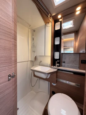 Кемпер Knaus T6.1 Bulli Tourer Vansation 500MQ | Auto.bg — изображение 14 Кемпер Knaus T6.1 Bulli Tourer Vansation 500MQ | Auto.bg — изображение 14