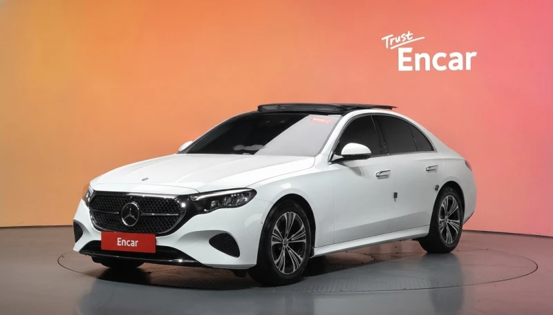 Mercedes-Benz E 200 ОБДУХВАНЕ/ПАНОРАМА/ДИСТРОНИК/360 КАМЕРИ - 43300 € / 84687.44 лв. - 80838315 1 | Car24.bg Mercedes-Benz E 200 ОБДУХВАНЕ/ПАНОРАМА/ДИСТРОНИК/360 КАМЕРИ - 43300 € / 84687.44 лв. - 80838315 1