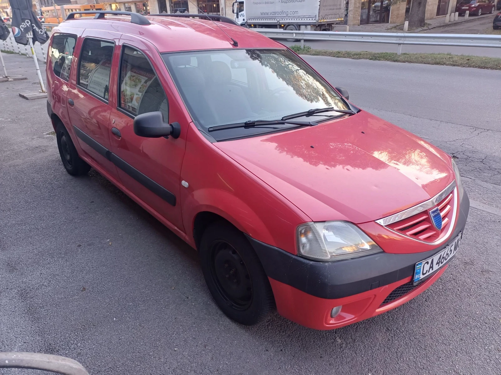 Dacia Logan MCV 1.5DCI 6+ 1 - изображение 7 | Auto.bg Dacia Logan MCV 1.5DCI 6+ 1 - изображение 7