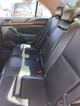 Toyota Avensis 1.8 с газова уредба brc - 2700 € - 30402075 7 | Car24.bg Toyota Avensis 1.8 с газова уредба brc - 2700 € - 30402075 7