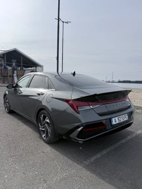 Hyundai Elantra 1.6 Hybrid Luxury | Auto.bg — изображение 5 Hyundai Elantra 1.6 Hybrid Luxury | Auto.bg — изображение 5