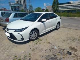 Toyota Corolla 1.6 бензин