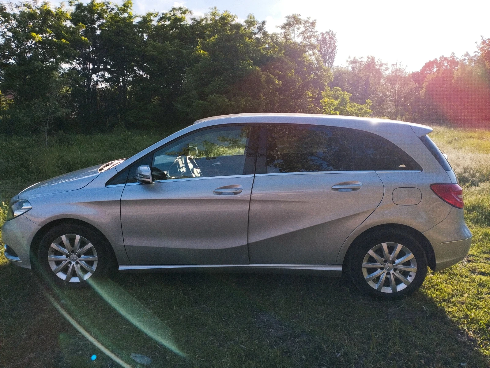 Mercedes-Benz B 200  - изображение 5 | Auto.bg Mercedes-Benz B 200  - изображение 5