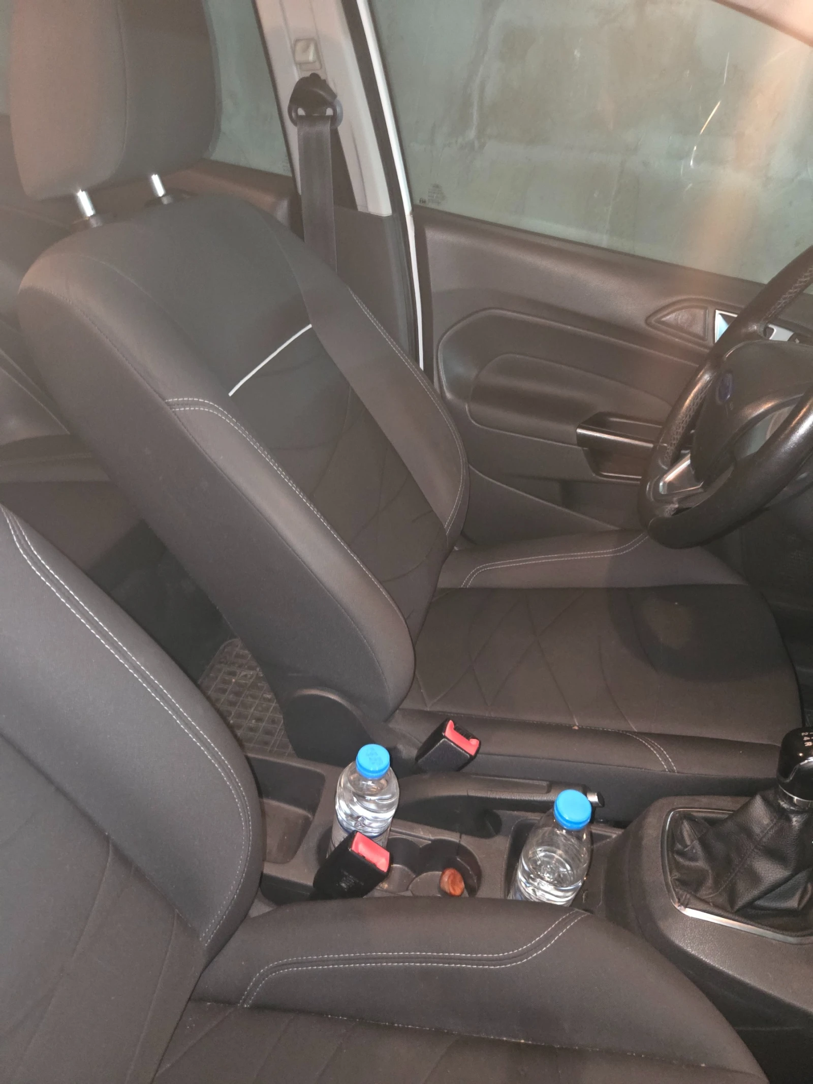 Ford Fiesta 1.0 Ecoboost - изображение 10 | Auto.bg Ford Fiesta 1.0 Ecoboost - изображение 10