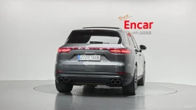Porsche Cayenne 3.0* HUD* 360* КОЖА* ОБДУХВ* НАВИ* ПАНО | Auto.bg — изображение 4 Porsche Cayenne 3.0* HUD* 360* КОЖА* ОБДУХВ* НАВИ* ПАНО | Auto.bg — изображение 4