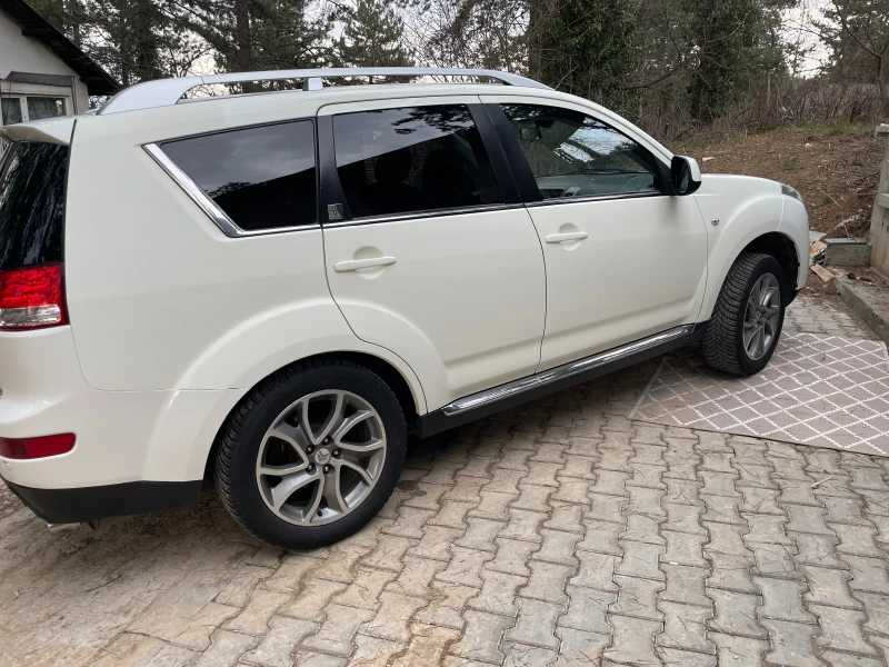 Citroen C-Crosser 4x4 - 3500 € / 6845.40 лв. - 67300326 1 | Car24.bg Citroen C-Crosser 4x4 - 3500 € / 6845.40 лв. - 67300326 1