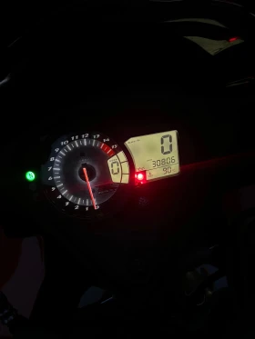 Suzuki Gsxr K7 | Auto.bg — изображение 7 Suzuki Gsxr K7 | Auto.bg — изображение 7