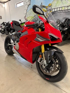 Ducati Panigale V4S | Auto.bg — изображение 7 Ducati Panigale V4S | Auto.bg — изображение 7