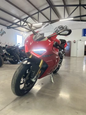 Ducati Panigale V4S | Auto.bg — изображение 5 Ducati Panigale V4S | Auto.bg — изображение 5