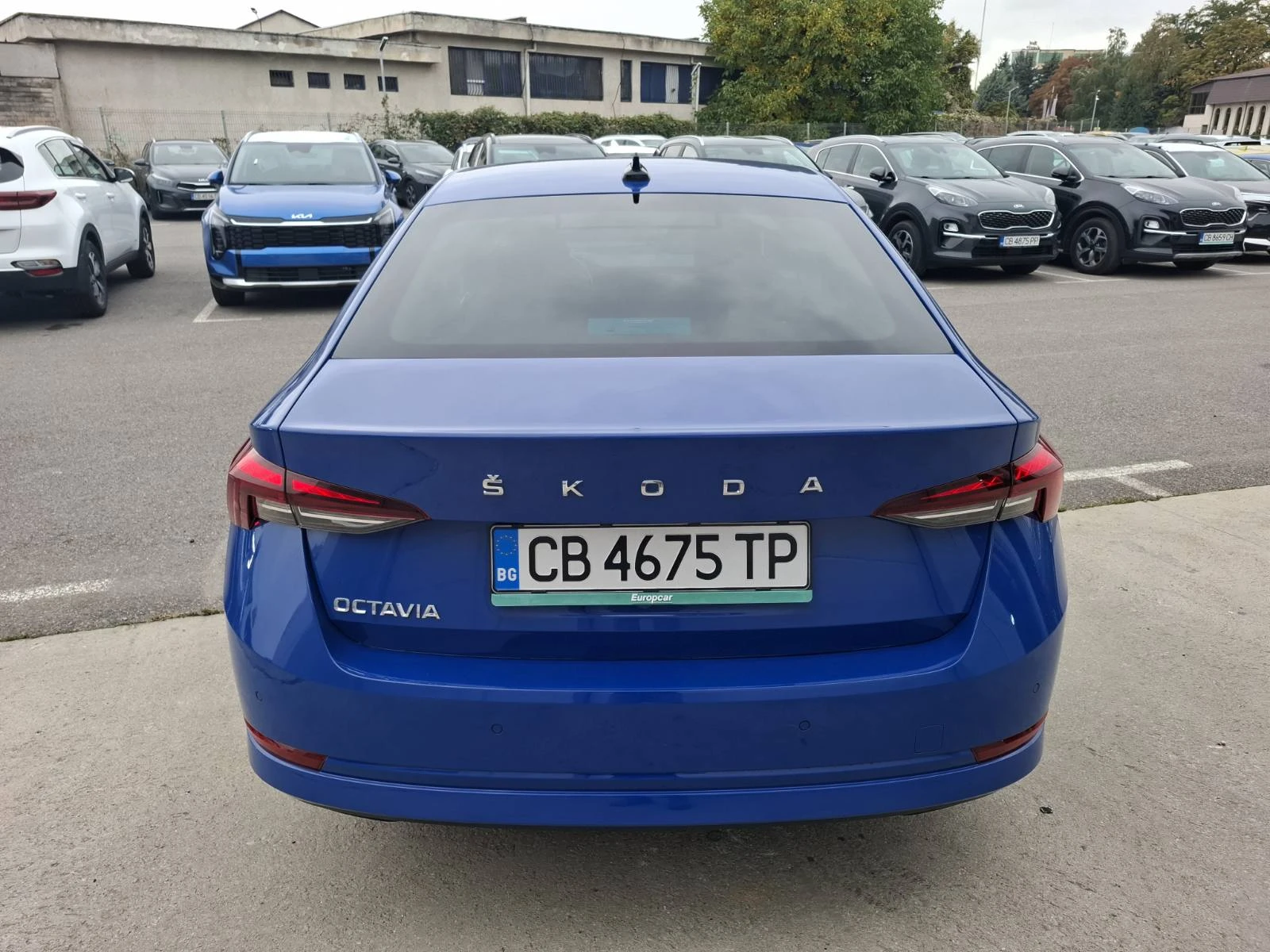 Skoda Octavia 2.0 tdi Гаранция - изображение 5 | Auto.bg Skoda Octavia 2.0 tdi Гаранция - изображение 5