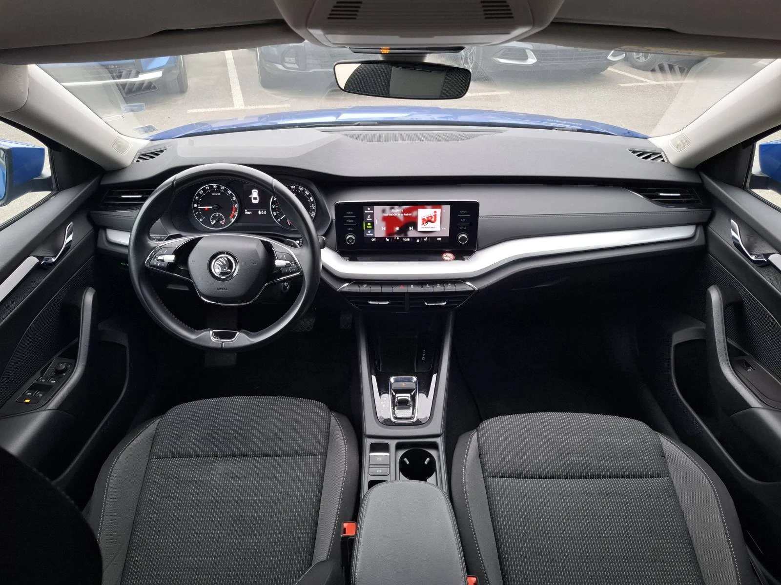 Skoda Octavia 2.0 tdi Гаранция - изображение 8 | Auto.bg Skoda Octavia 2.0 tdi Гаранция - изображение 8