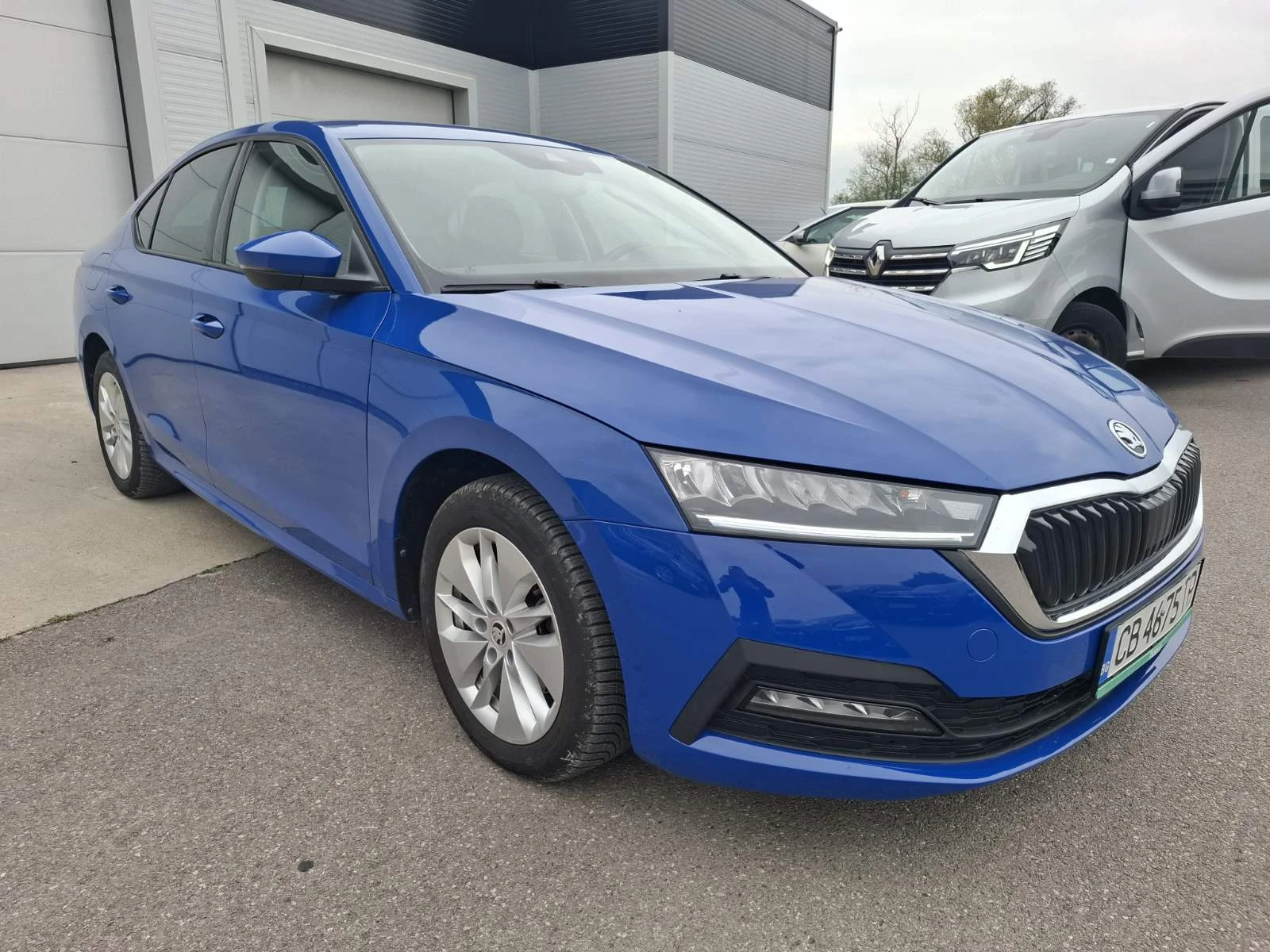 Skoda Octavia 2.0 tdi Гаранция - изображение 3 | Auto.bg Skoda Octavia 2.0 tdi Гаранция - изображение 3