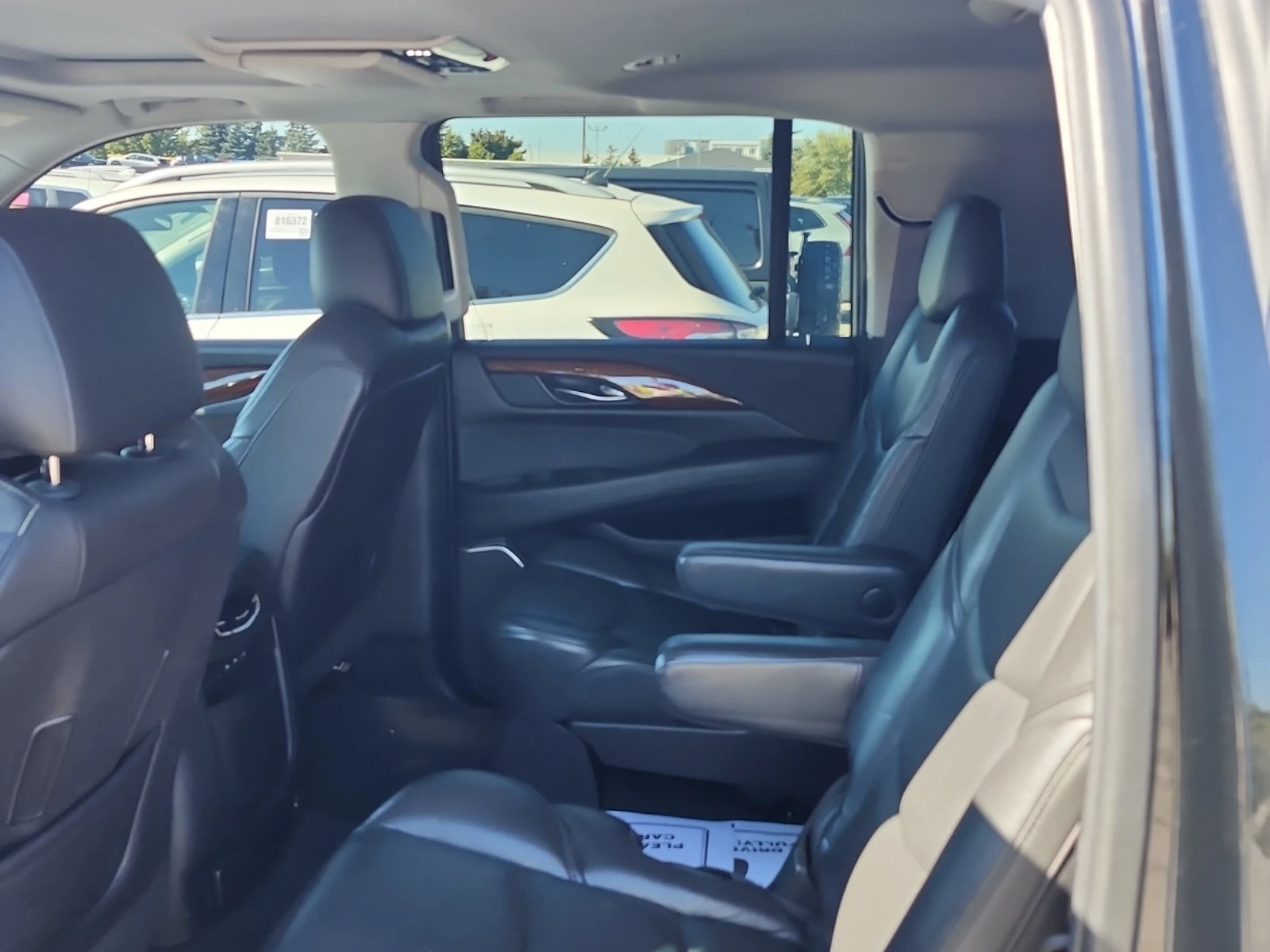 Cadillac Escalade PREMIUM LUXURY * * CARFAX * * АВТО КРЕДИТ * *  - изображение 8 | Auto.bg Cadillac Escalade PREMIUM LUXURY * * CARFAX * * АВТО КРЕДИТ * *  - изображение 8