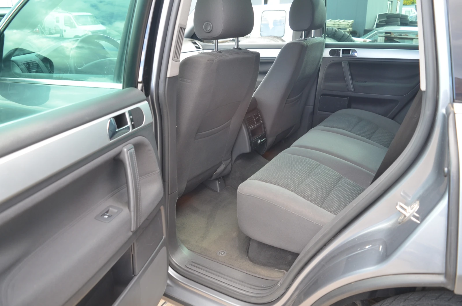 VW Touareg 3.0 TDI - изображение 8 | Auto.bg VW Touareg 3.0 TDI - изображение 8