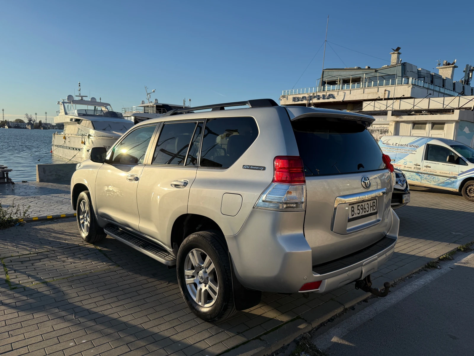 Toyota Land cruiser 150  - изображение 3 | Auto.bg Toyota Land cruiser 150  - изображение 3