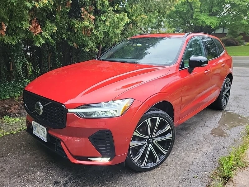 Volvo XC60 R Design CARFAX | Auto.bg — изображение 1 Volvo XC60 R Design CARFAX | Auto.bg — изображение 1