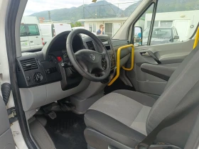 VW Crafter 2.0tdi 9места KLIMA | Auto.bg — изображение 6 VW Crafter 2.0tdi 9места KLIMA | Auto.bg — изображение 6