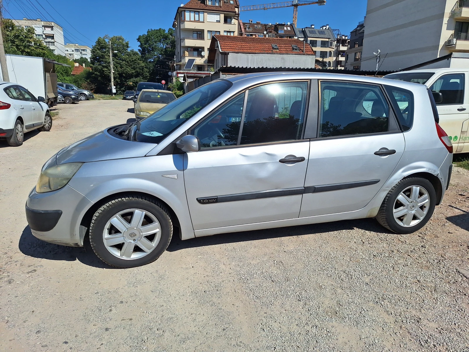 Renault Scenic undefined | Auto.bg — изображение 1 Renault Scenic undefined | Auto.bg — изображение 1