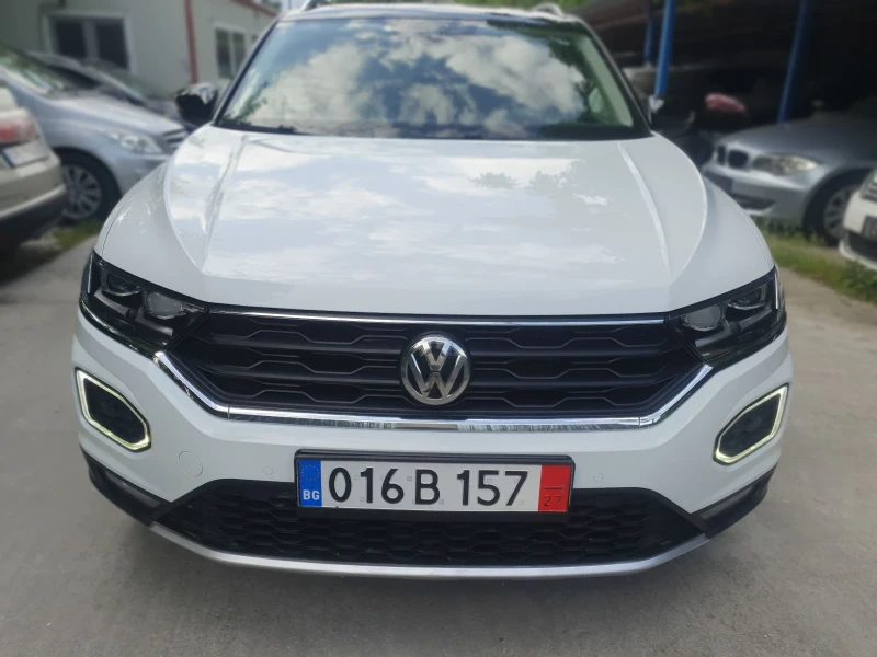 VW T-Roc 1.5 FULL NAVI KOJA KAMERA PODGREV DIGITAL PANORAMA - 13200 € / 25816.96 лв. - 32565378 1 | Car24.bg VW T-Roc 1.5 FULL NAVI KOJA KAMERA PODGREV DIGITAL PANORAMA - 13200 € / 25816.96 лв. - 32565378 1