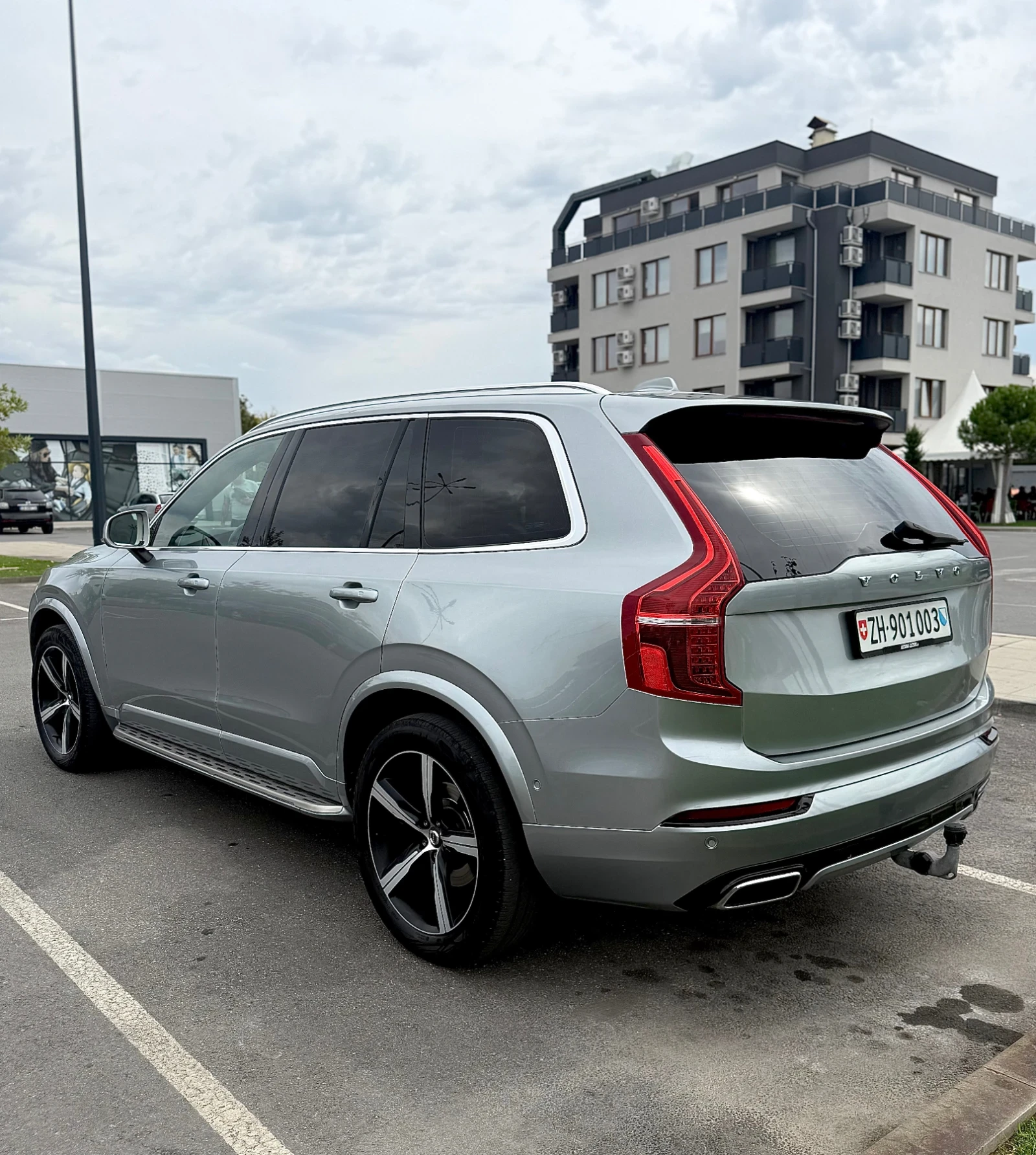 Volvo Xc90 R-design , Bowers&Wilkins, Панорама, FULL - изображение 4 | Auto.bg Volvo Xc90 R-design , Bowers&Wilkins, Панорама, FULL - изображение 4