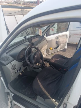Renault Kangoo 1.5 DCI - 3500 € / 6845.40 лв. - 18925847 9 | Car24.bg Renault Kangoo 1.5 DCI - 3500 € / 6845.40 лв. - 18925847 9