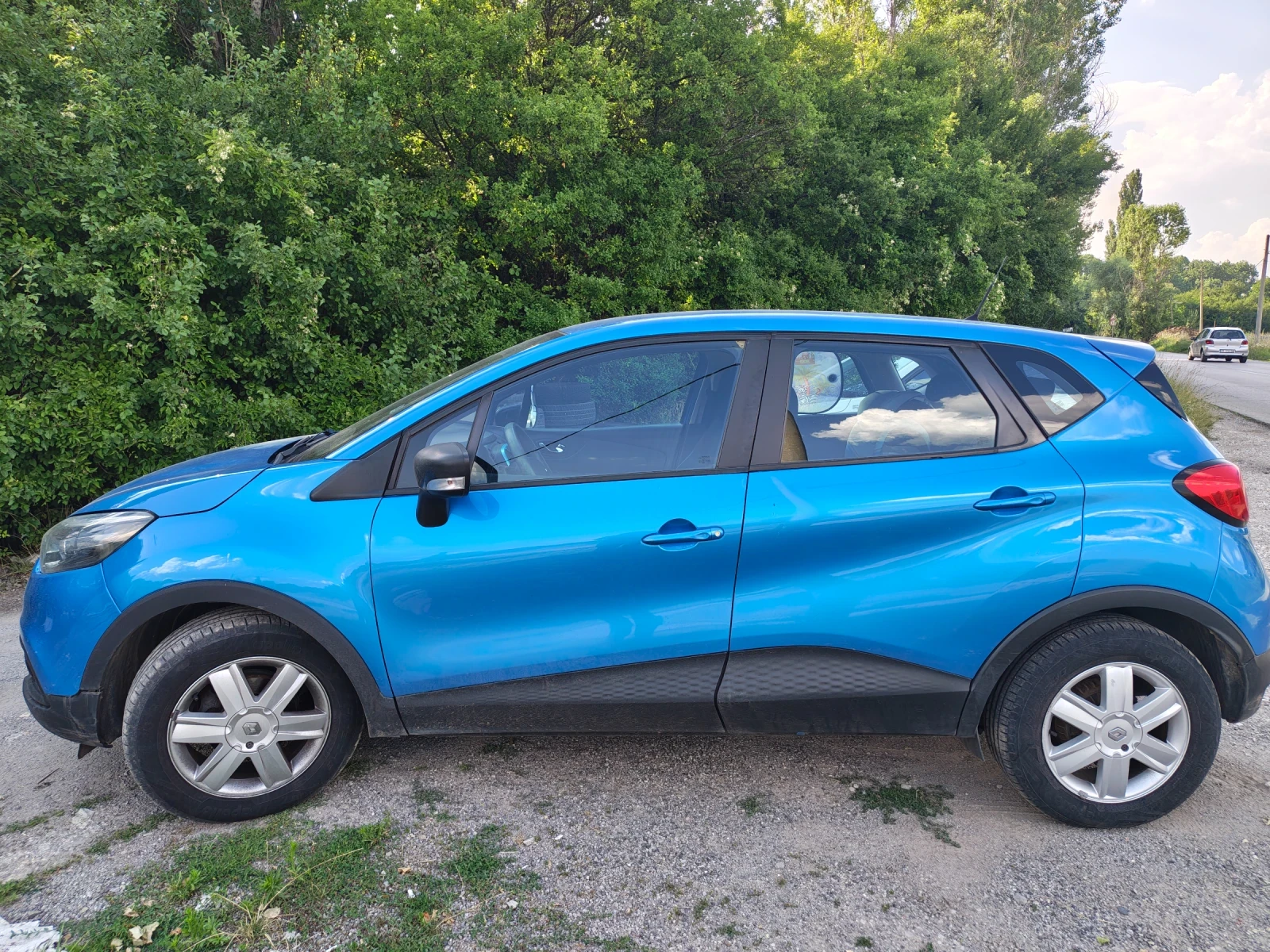 Renault Captur undefined | Auto.bg — изображение 1 Renault Captur undefined | Auto.bg — изображение 1