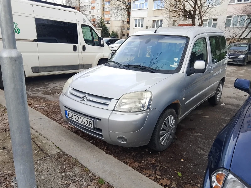 Citroen Berlingo 1600 - 2000 € / 3911.66 лв. - 42705377 1 | Car24.bg Citroen Berlingo 1600 - 2000 € / 3911.66 лв. - 42705377 1