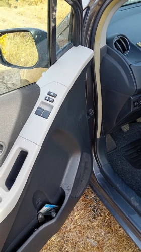 Toyota Yaris 1.3 VVT I ГАЗ 6 скорости - 5600 € - 69177834 8 | Car24.bg Toyota Yaris 1.3 VVT I ГАЗ 6 скорости - 5600 € - 69177834 8