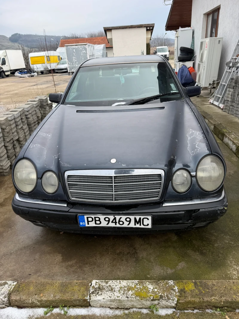 Mercedes-Benz E 200 - 11 € / 21.51 лв. - 58552927 1 | Car24.bg Mercedes-Benz E 200 - 11 € / 21.51 лв. - 58552927 1