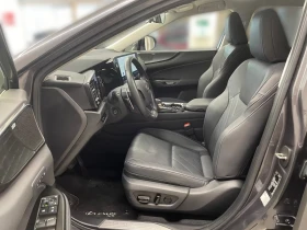 Lexus NX 450 LUXURY/309HP/M.LEVINSON/360/HUD/MEMO/DIGI/LED/746g - 60699 € / 118716.93 лв. - 77861193 6 | Car24.bg Lexus NX 450 LUXURY/309HP/M.LEVINSON/360/HUD/MEMO/DIGI/LED/746g - 60699 € / 118716.93 лв. - 77861193 6