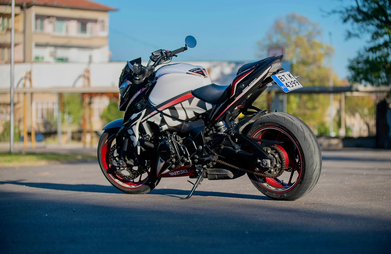 Suzuki Gsx S 1000 SWISS EDITION - изображение 4 | Auto.bg Suzuki Gsx S 1000 SWISS EDITION - изображение 4