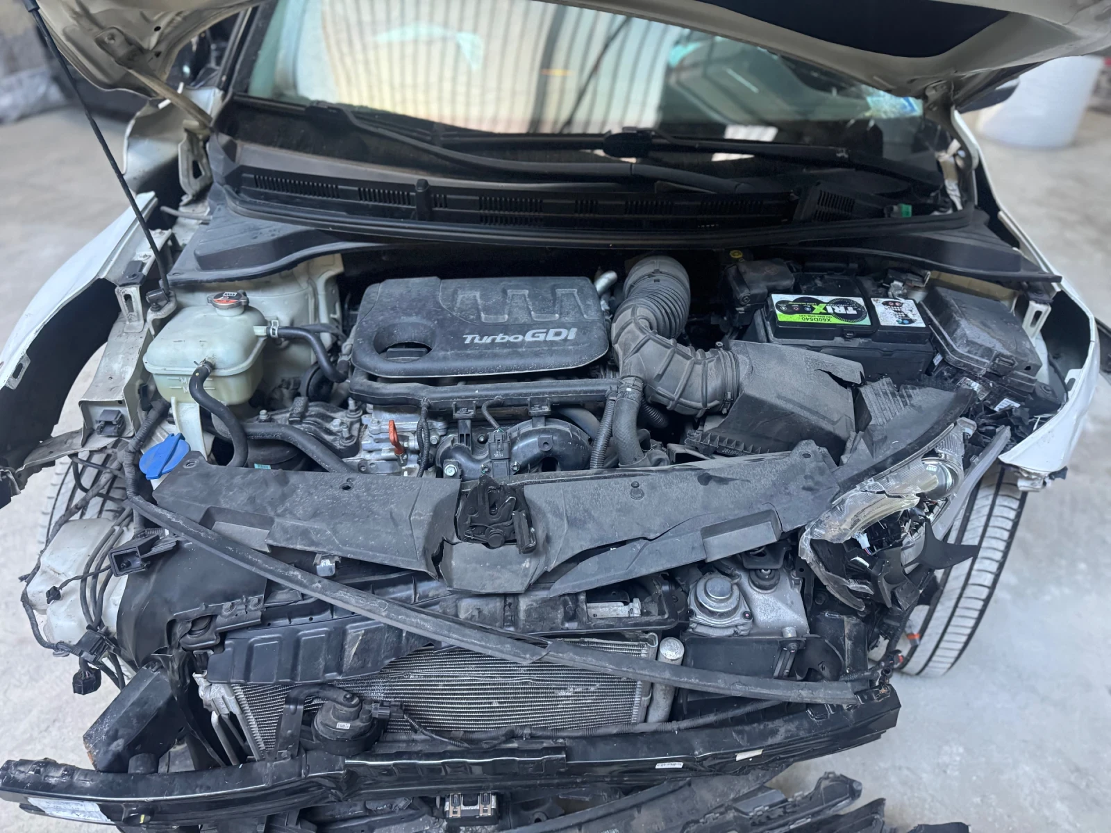 Kia Stonic 1.0gdi G3LC - изображение 5 | Auto.bg Kia Stonic 1.0gdi G3LC - изображение 5