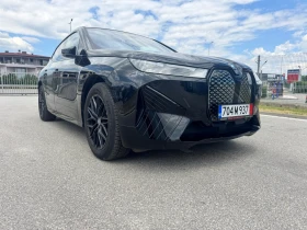 Снимка BMW iX