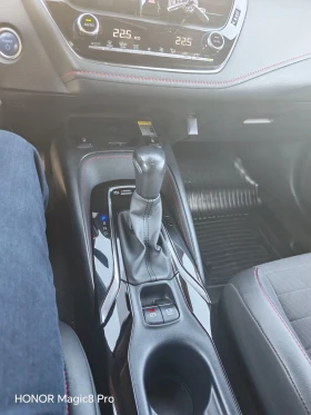 Toyota Corolla undefined | Auto.bg — изображение 8 Toyota Corolla undefined | Auto.bg — изображение 8