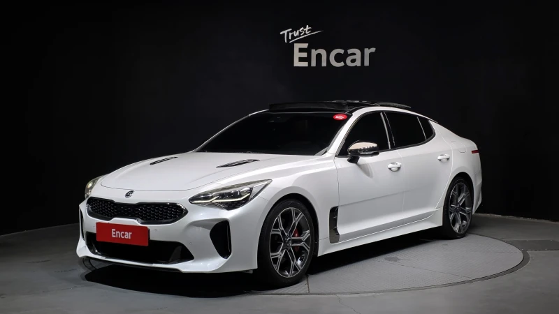 Kia Stinger 3.3T AWD GT * DIS * ОБДУХ * HUD * 360 - 14720 € / 28789.82 лв. - 63089124 1 | Car24.bg Kia Stinger 3.3T AWD GT * DIS * ОБДУХ * HUD * 360 - 14720 € / 28789.82 лв. - 63089124 1