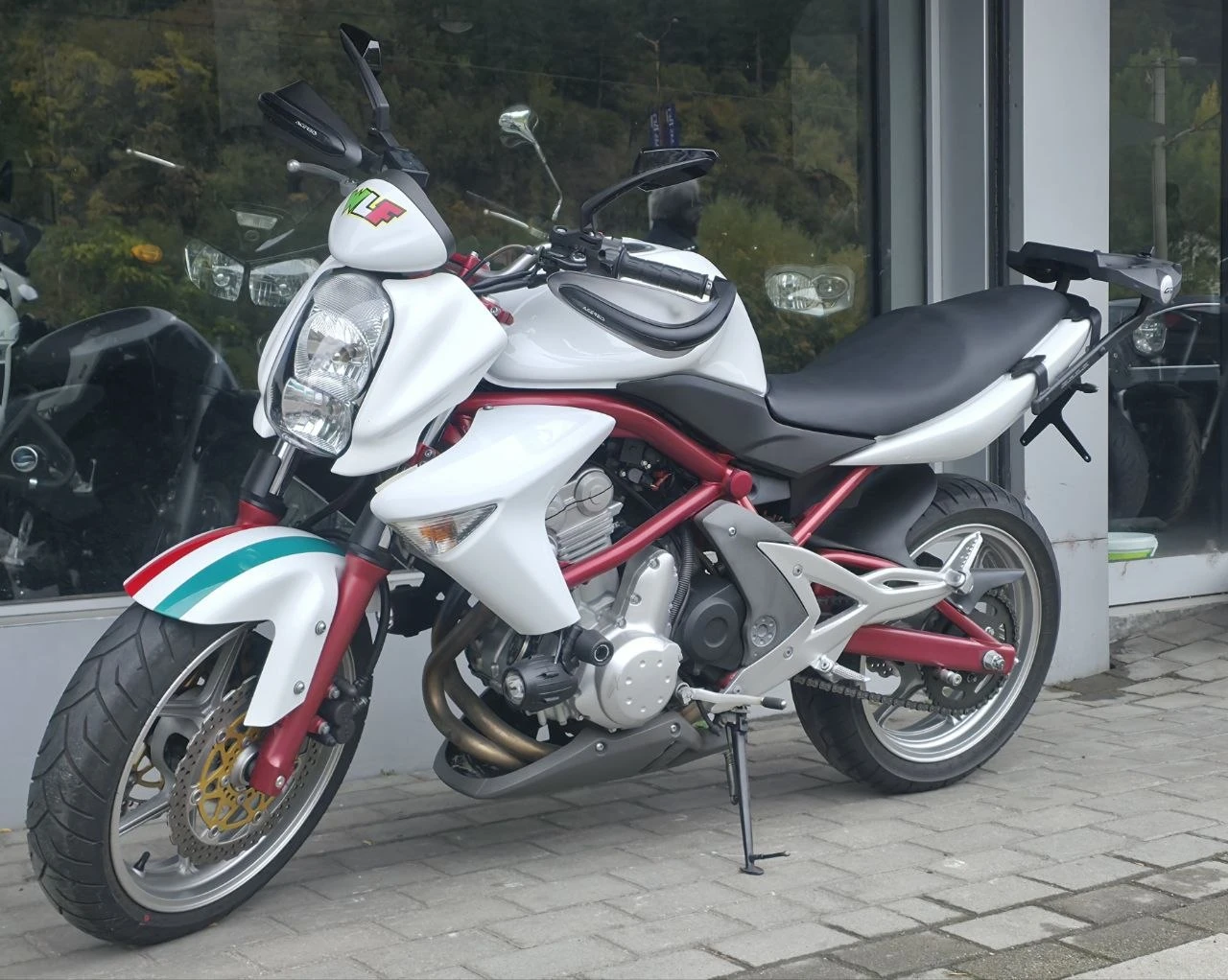 Kawasaki ER 6N | Auto.bg — изображение 1 Kawasaki ER 6N | Auto.bg — изображение 1
