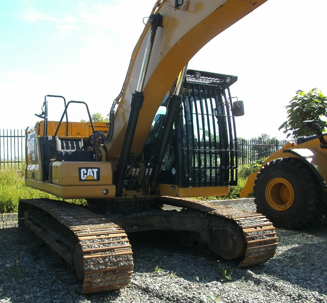 Багер Cat 320-07A | Auto.bg — изображение 1 Багер Cat 320-07A | Auto.bg — изображение 1