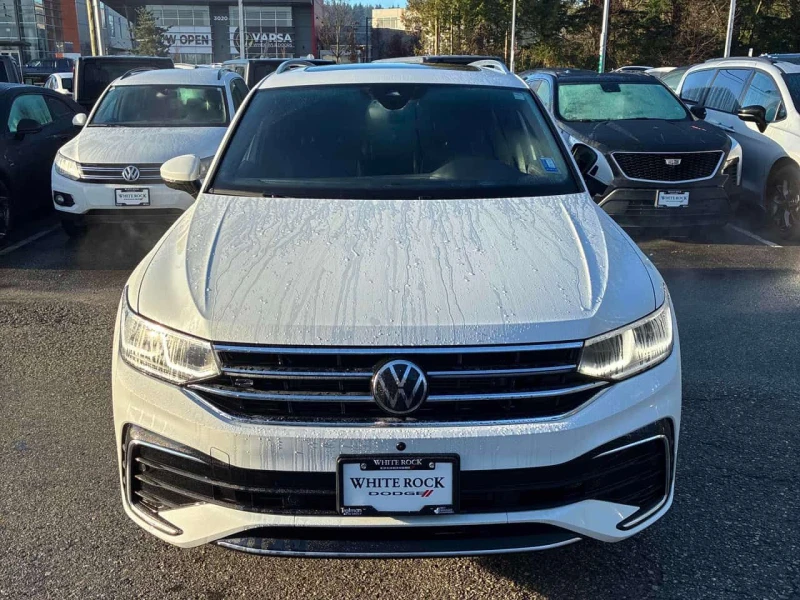 VW Tiguan Highline R Line/Кожа/Панорама/Подгрев+ обдух/Клип - 24000 € / 46939.92 лв. - 38630115 1 | Car24.bg VW Tiguan Highline R Line/Кожа/Панорама/Подгрев+ обдух/Клип - 24000 € / 46939.92 лв. - 38630115 1