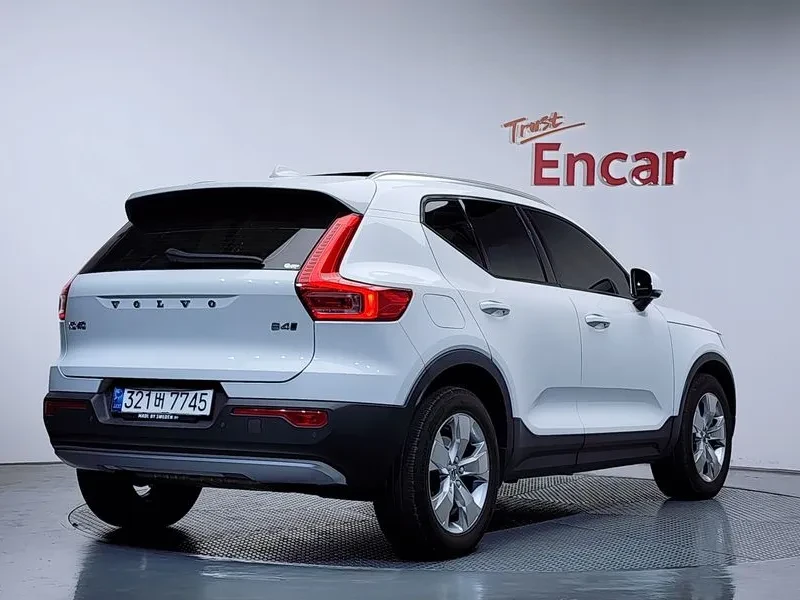 Volvo XC40 B4 Momentum | Auto.bg — изображение 1 Volvo XC40 B4 Momentum | Auto.bg — изображение 1