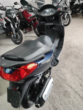 Piaggio X7 250i | Auto.bg — изображение 6 Piaggio X7 250i | Auto.bg — изображение 6