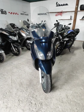 Piaggio X7 250i | Auto.bg — изображение 2 Piaggio X7 250i | Auto.bg — изображение 2