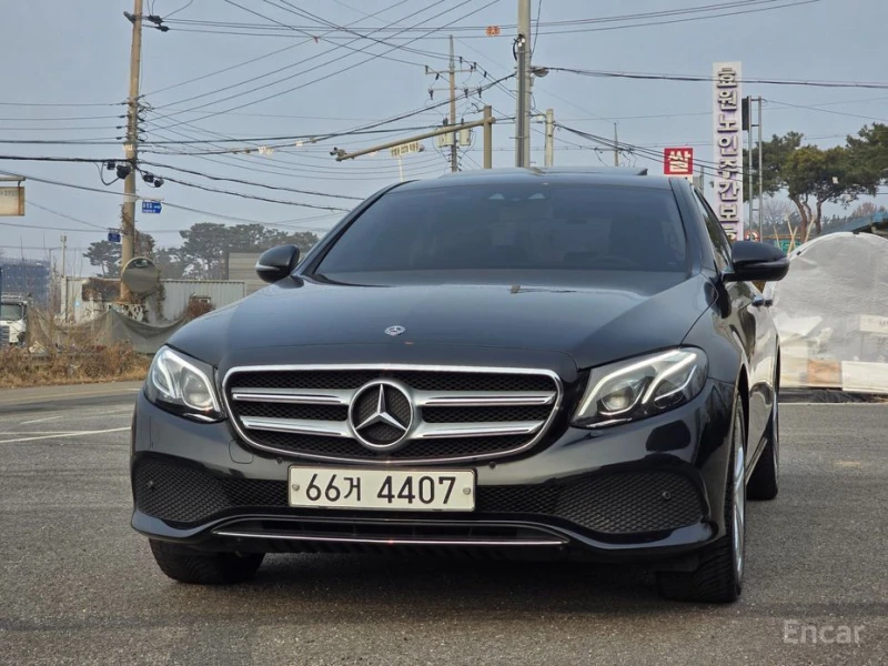 Mercedes-Benz E 220 - 21050 € / 41170.22 лв. - 31772985 1 | Car24.bg Mercedes-Benz E 220 - 21050 € / 41170.22 лв. - 31772985 1