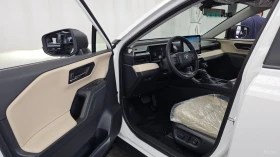 Toyota Rav4 2.5 HYBRID* XLE* КОЖА* ПОДГРЕВ* ШИБИДАХ* КАМЕРА* | Auto.bg — изображение 10 Toyota Rav4 2.5 HYBRID* XLE* КОЖА* ПОДГРЕВ* ШИБИДАХ* КАМЕРА* | Auto.bg — изображение 10