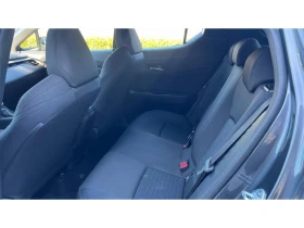 Toyota C-HR 1.8H Center | Auto.bg — изображение 17 Toyota C-HR 1.8H Center | Auto.bg — изображение 17