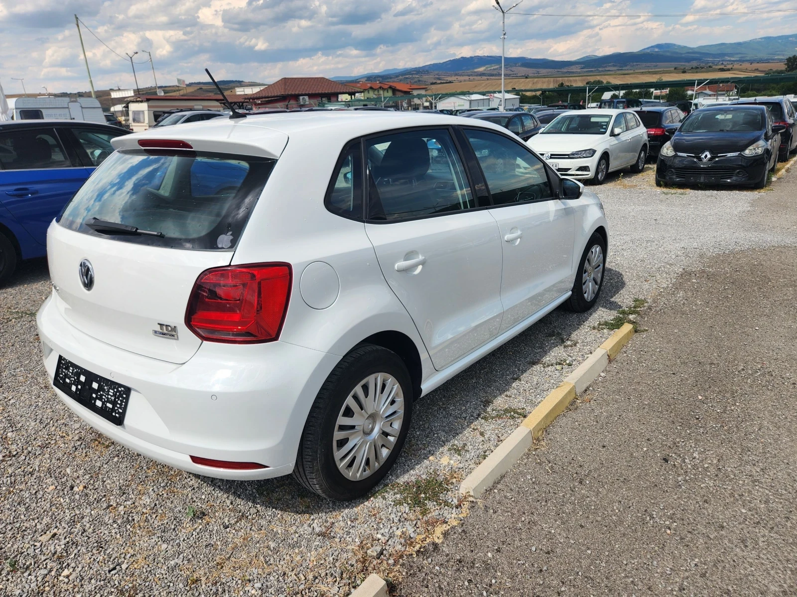 VW Polo 1.4TDI EURO6B - изображение 3 | Auto.bg VW Polo 1.4TDI EURO6B - изображение 3