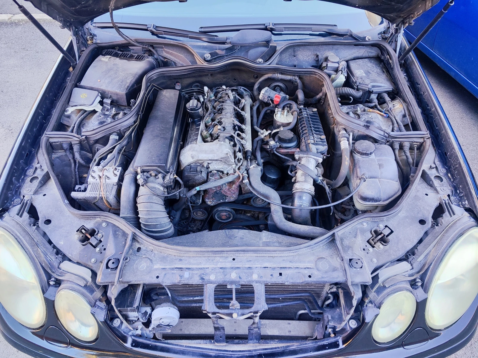 Mercedes-Benz E 220 2.2CDI, НА ЧАСТИ - изображение 8 | Auto.bg Mercedes-Benz E 220 2.2CDI, НА ЧАСТИ - изображение 8