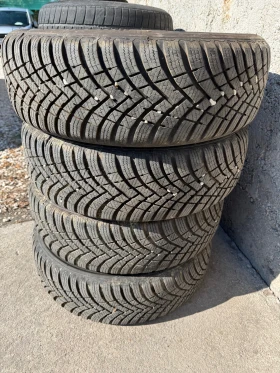 Обява за продажба на Гуми 185/60R15