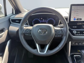 Toyota Corolla Cross 2.0HEV/197HP/TEAM-D/CAM/LED/ACC/NAVI/CPLAY/503q | Auto.bg — изображение 8 Toyota Corolla Cross 2.0HEV/197HP/TEAM-D/CAM/LED/ACC/NAVI/CPLAY/503q | Auto.bg — изображение 8